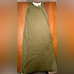 Kyte Baby Size L 1.0 Tog Sleep Sack. Khaki green.